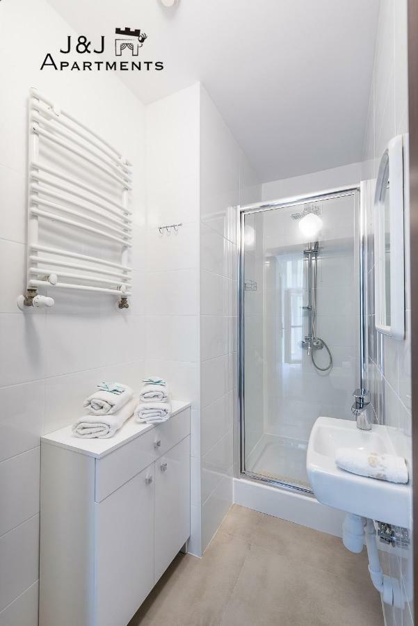 J&j Apartments, Szeroka 25, 14